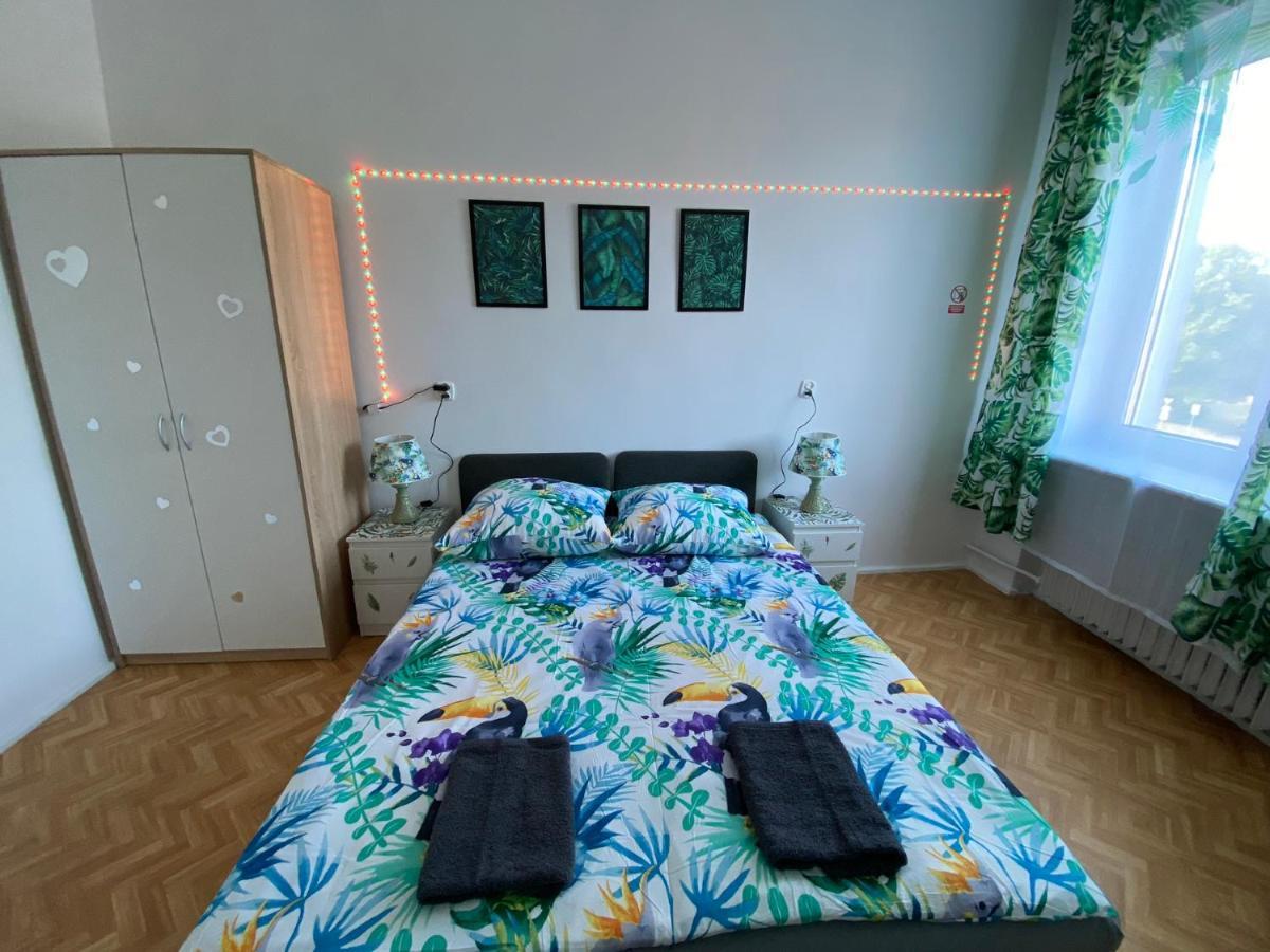 Jungle Rooms غدانسك المظهر الخارجي الصورة