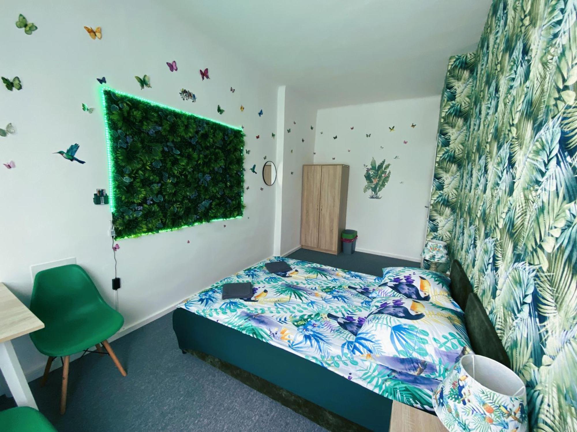 Jungle Rooms غدانسك المظهر الخارجي الصورة