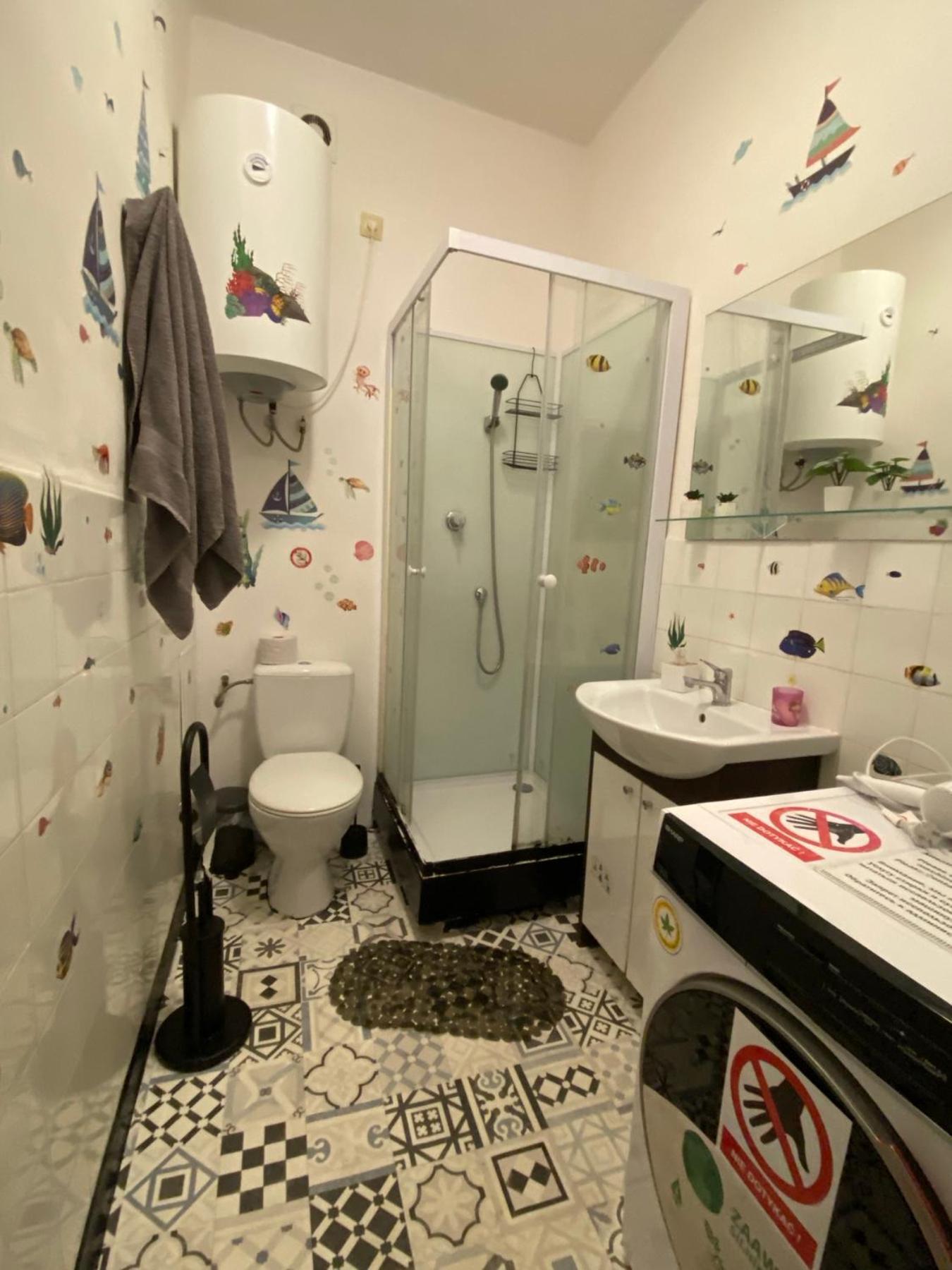 Jungle Rooms غدانسك المظهر الخارجي الصورة